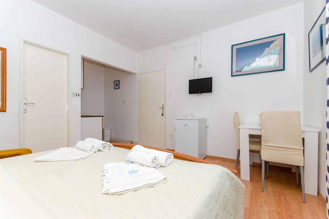 Apartments Katica Makarska Eksteriør bilde