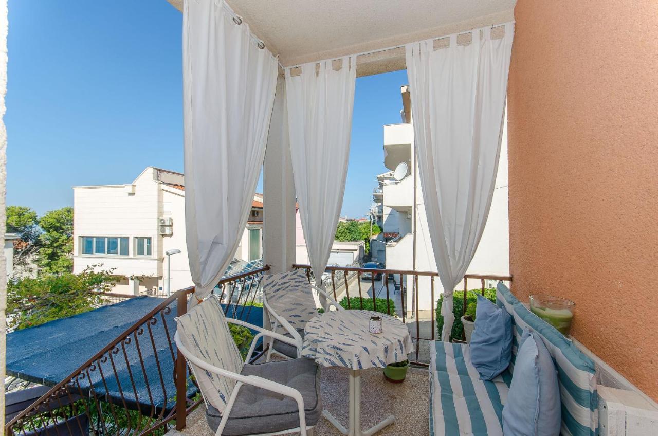 Apartments Katica Makarska Eksteriør bilde